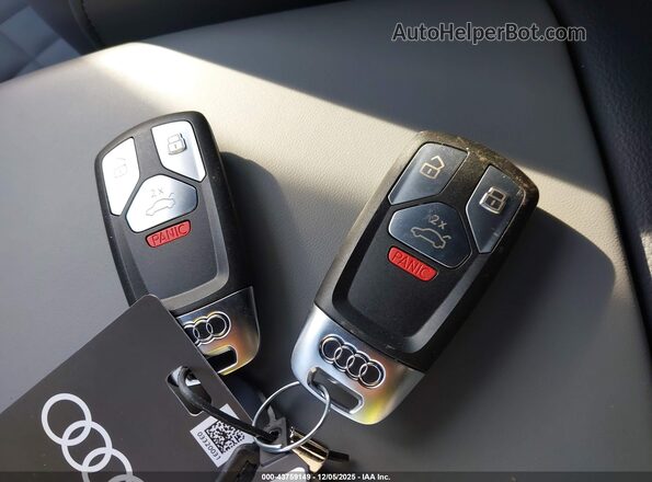 WA1B4AFY5S2050748 2025 AUDI SQ5 Black წინა პანელის ხედი