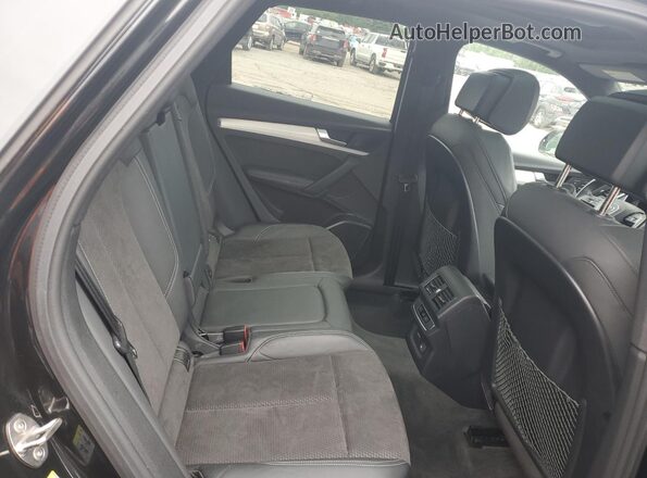 WA1B4AFY8L2022363 2020 AUDI SQ5 Black Vista de los asientos traseros