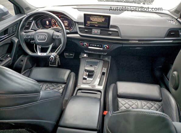 WA1B4AFY9L2123363 2020 AUDI SQ5 Gray Առջևի վահանակի տեսք