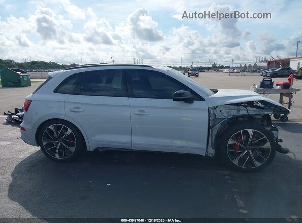 WA1B4AFYXR2089832 2024 AUDI SQ5 White Vista interior de 360 grados