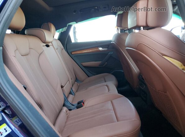 WA1BAAFY5M2108143 2021 AUDI Q5 Blue Widok wnętrza z tyłu