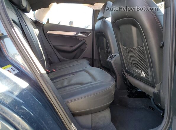 WA1BCCFS1JR024762 2018 AUDI Q3 Blue 
