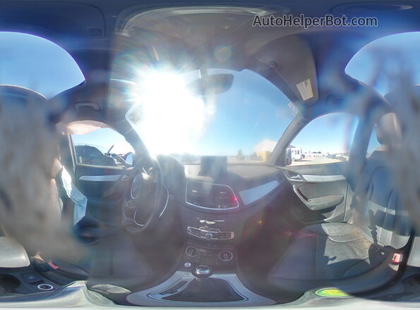 WA1BCCFS1JR024762 2018 AUDI Q3 Blue 