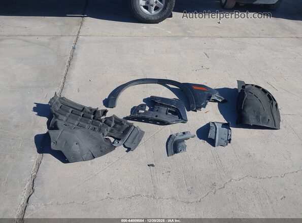 WA1BCCFS2JR011275 2018 AUDI Q3 Серый 