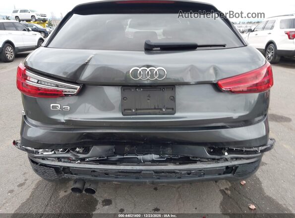 WA1BCCFS2JR029551 2018 AUDI Q3 Gray 