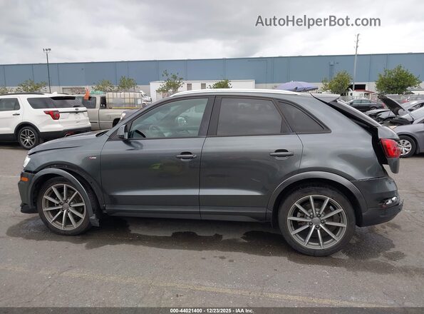 WA1BCCFS2JR029551 2018 AUDI Q3 Gray 