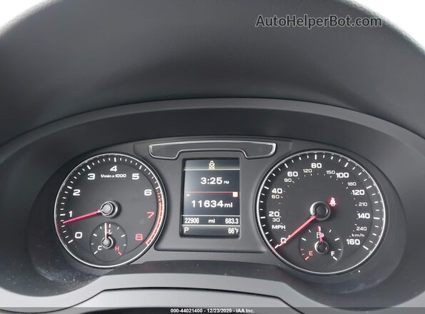 WA1BCCFS2JR029551 2018 AUDI Q3 Gray 