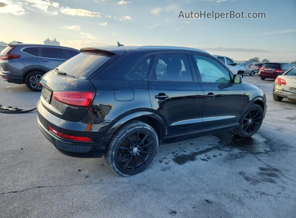 WA1BCCFS2JR032465 2018 AUDI Q3 Black 