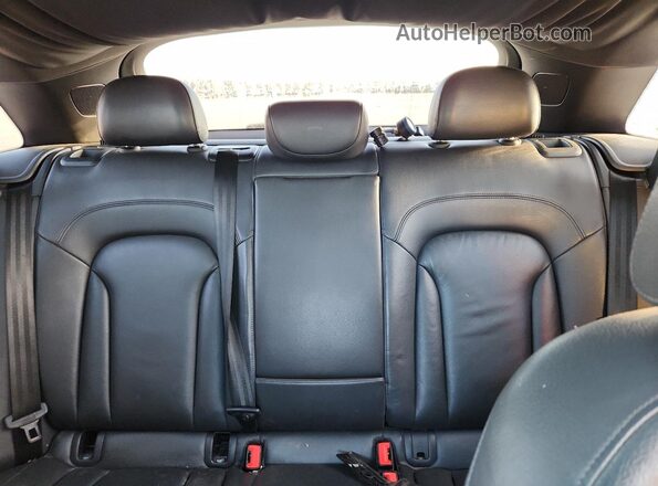 WA1BCCFS2JR032465 2018 AUDI Q3 Black 