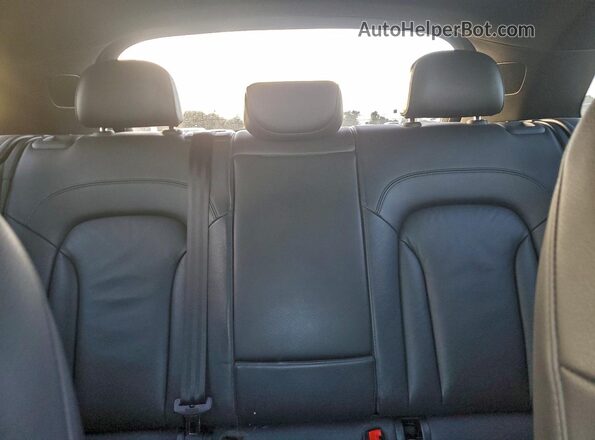 WA1BCCFS3JR001354 2018 AUDI Q3 Black 