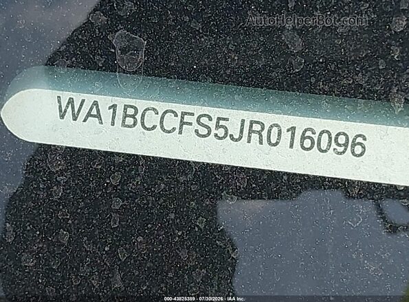 WA1BCCFS5JR016096 2018 AUDI Q3 Серый 
