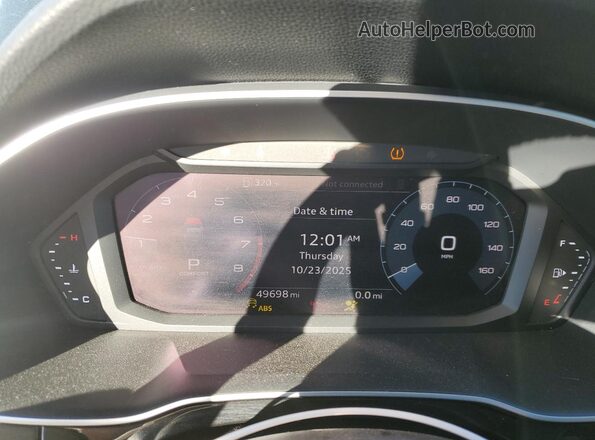 WA1BECF35L1113660 2020 AUDI Q3 Black Вид щитка приладів