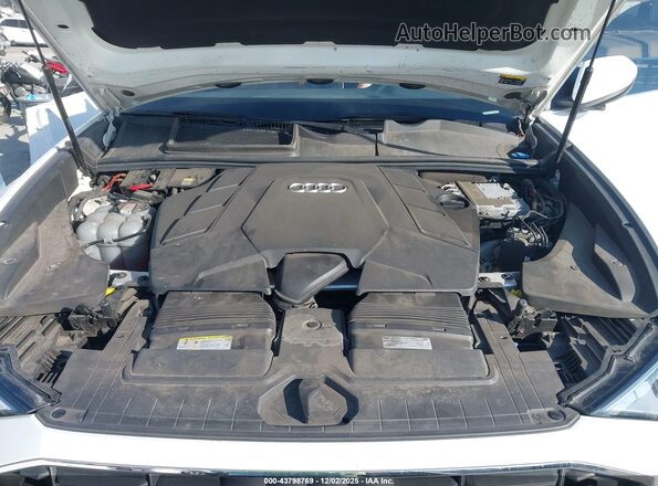 WA1BVAF11MD040077 2021 AUDI Q8 Белый Вид сзади