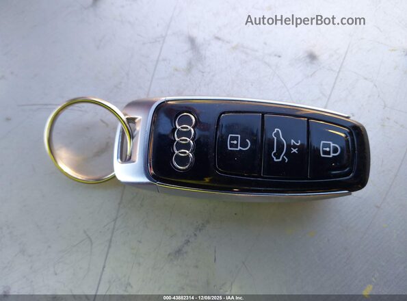 WA1BVBF12PD003548 2023 AUDI Q8 White 