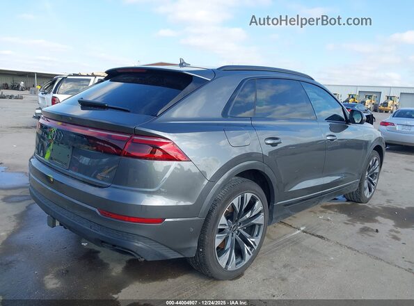 WA1BVBF17SD034447 2025 AUDI Q8 Gray Trasero derecho