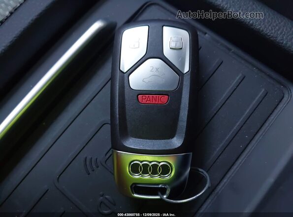 WA1C4AFY0P2030449 2023 AUDI SQ5 White Dashboard view