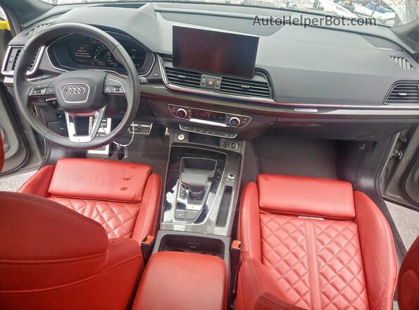 WA1C4AFY2M2037009 2021 AUDI SQ5 Gray Vista del salpicadero