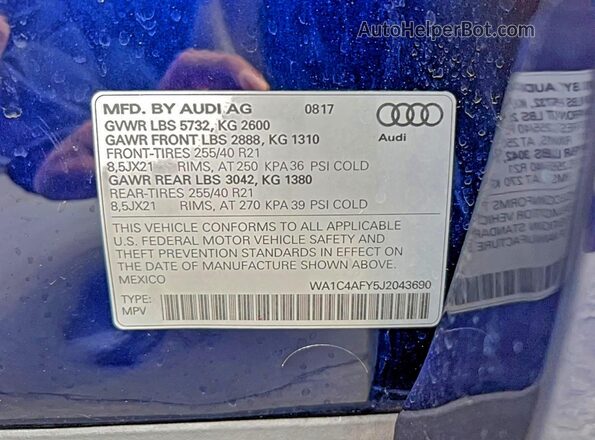 WA1C4AFY5J2043690 2018 AUDI SQ5 Синий Вид задней части салона