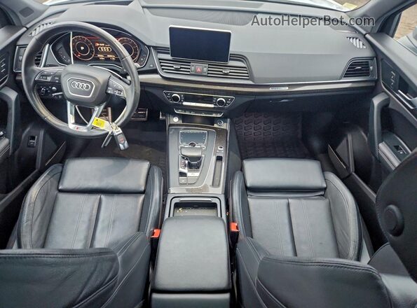 WA1C4AFY6J2027949 2018 AUDI SQ5 White Вид панелі приладів