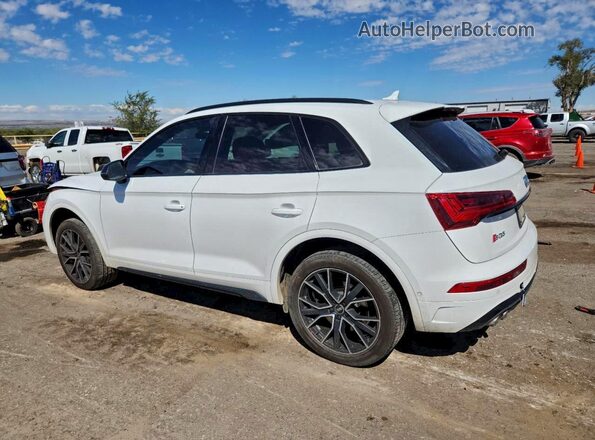 WA1C4AFYXR2013760 2024 AUDI SQ5 Белый Задняя левая четверть