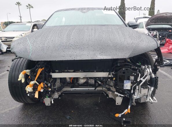 WA1DAAGE4RB013478 2024 AUDI Q8 E-TRON Black Widok wnętrza z tyłu