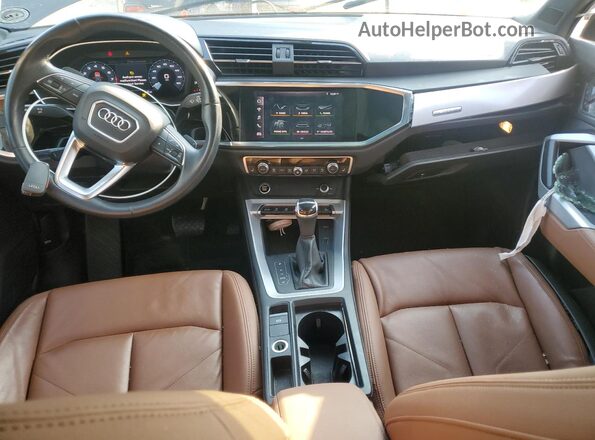 WA1DECF30M1054382 2021 AUDI Q3 Black Вид панелі приладів