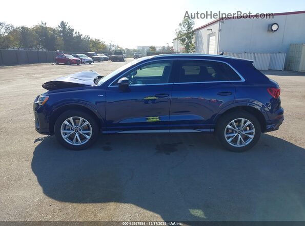 WA1DECF30N1146027 2022 AUDI Q3 Blue Vista interior de 360 grados