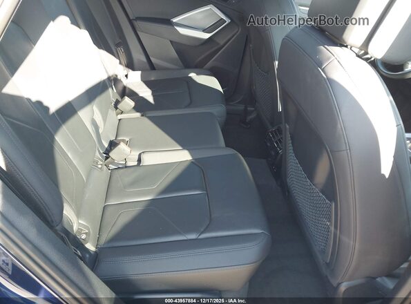 WA1DECF30N1146027 2022 AUDI Q3 Blue Vista de la etiqueta del VIN