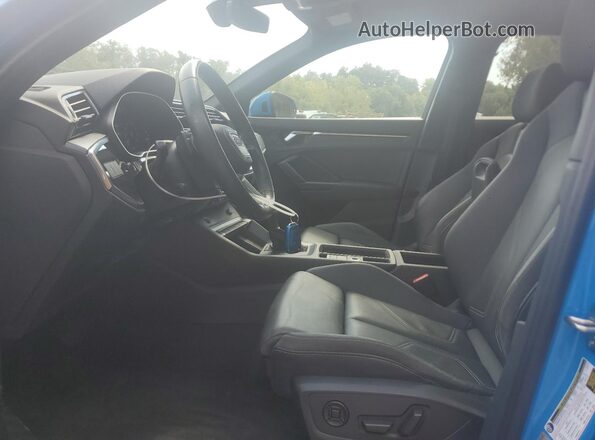 WA1DECF31N1018699 2022 AUDI Q3 Blue Սալոնի դիմացի տեսք