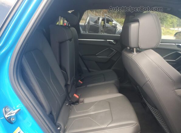 WA1DECF31N1018699 2022 AUDI Q3 Blue Սալոնի հետևի տեսք