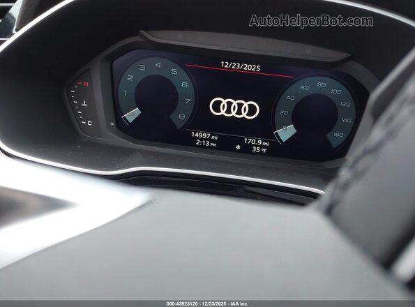 WA1DECF31N1086792 2022 AUDI Q3 Blue Widok tylnych siedzeń
