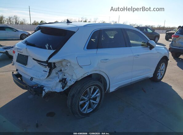 WA1DECF31R1087849 2024 AUDI Q3 White უკანა მარჯვენა