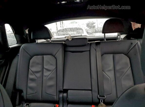 WA1DECF32R1056741 2024 AUDI Q3 Black უკანა სავარძლების ხედი