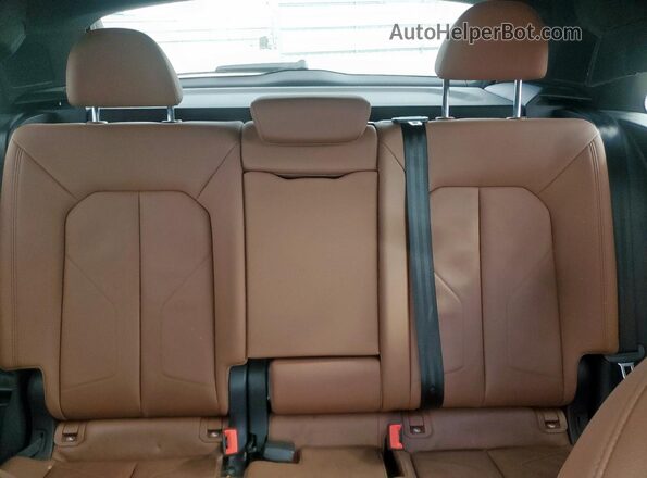 WA1DECF33M1053520 2021 AUDI Q3 Белый 