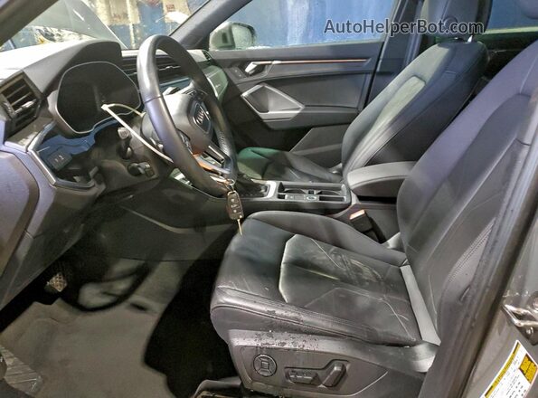 WA1DECF33S1016528 2025 AUDI Q3 Gray წინა სალონის ხედი