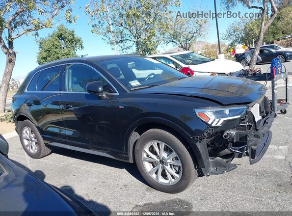 WA1DECF34R1168747 2024 AUDI Q3 Black 