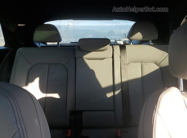 WA1DECF35R1143839 2024 AUDI Q3 Black უკანა სავარძლების ხედი