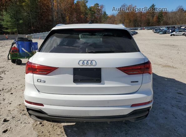 WA1DECF37P1107325 2023 AUDI Q3 White Rear view
