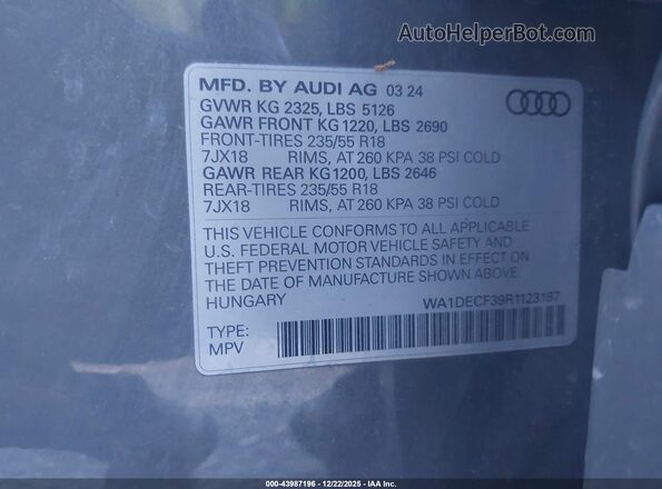 WA1DECF39R1123187 2024 AUDI Q3 Gray Շարժիչի բաժամունքի տեսք