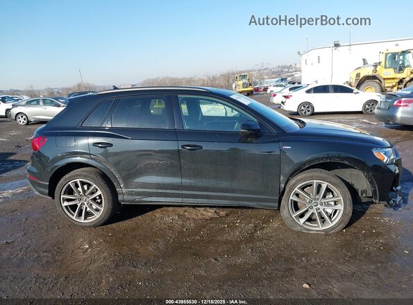 WA1DECF39R1135355 2024 AUDI Q3 Black უკანა სალონის ხედი