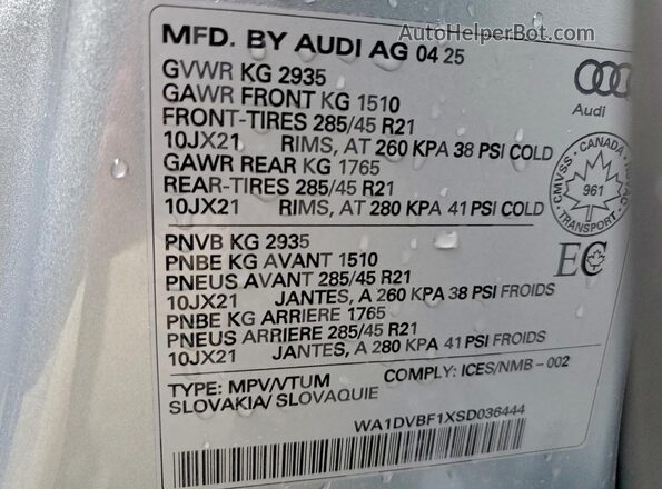 WA1DVBF1XSD036444 2025 AUDI Q8 Silver Widok komory silnika