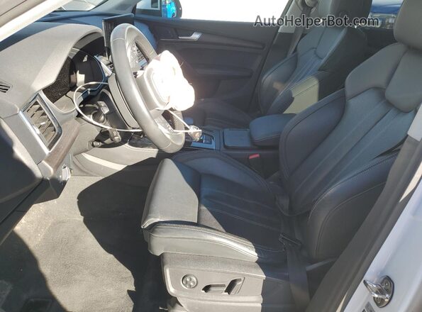 WA1E2AFY4N2084753 2022 AUDI Q5 White Vista interior delantera
