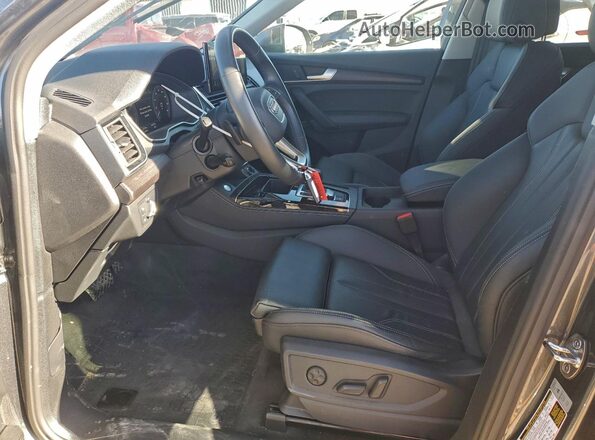 WA1E2AFY4R2135500 2024 AUDI Q5 Серый Вид салона спереди