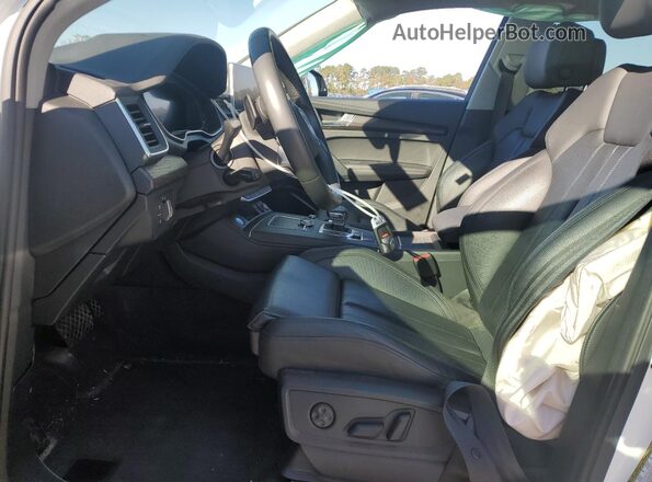 WA1E2AFY6L2046194 2020 AUDI Q5 White Սալոնի դիմացի տեսք