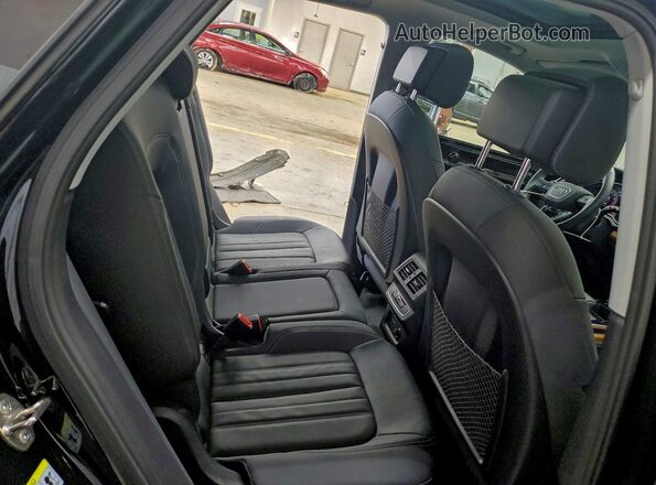 WA1EAAFY3N2018486 2022 AUDI Q5 Black უკანა სალონის ხედი
