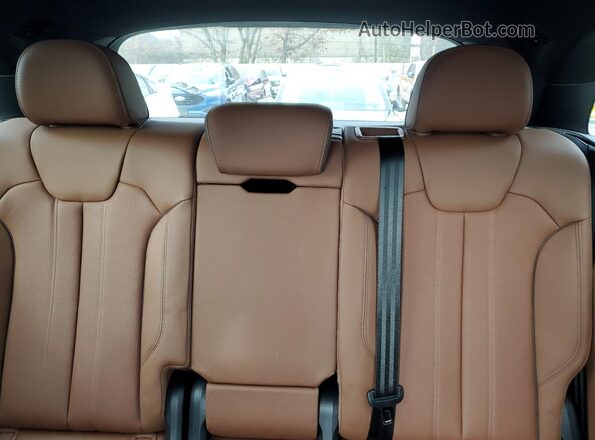 WA1EAAFY3R2000964 2024 AUDI Q5 Gray უკანა სავარძლების ხედი