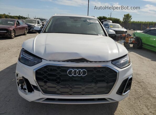 WA1EAAFY4R2133765 2024 AUDI Q5 White Front view