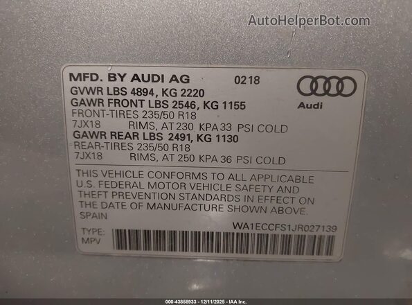 WA1ECCFS1JR027139 2018 AUDI Q3 Silver ძრავის განყოფილების ხედი