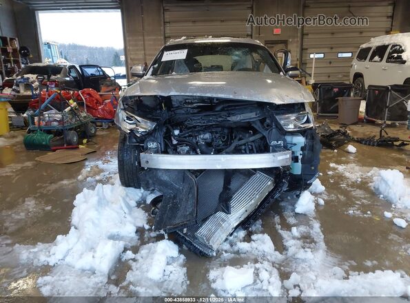 WA1ECCFS1JR027139 2018 AUDI Q3 Silver ხელსაწყოთა პანელის ხედი