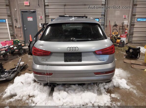 WA1ECCFS1JR027139 2018 AUDI Q3 Silver 